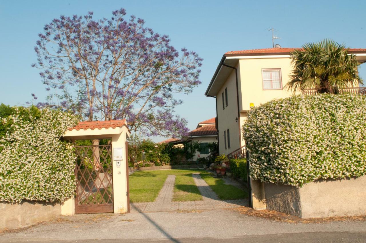 سانت أوْفيمِيا لاميتْسْيا B&B Villa Dei Fiori المظهر الخارجي الصورة